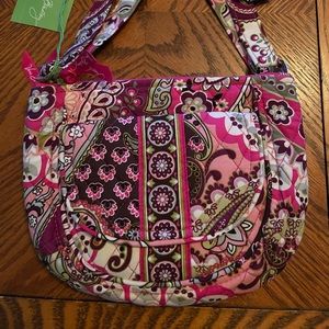 Vera Bradley NWT Lizzy Very Berry Paisley